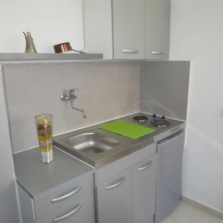 Carras Apartman